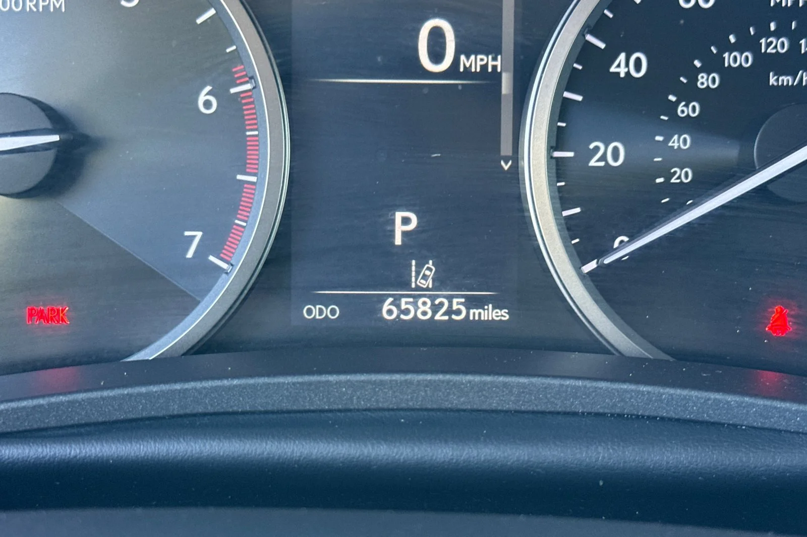 Used 2019 Silver Lexus 300 Base image 30