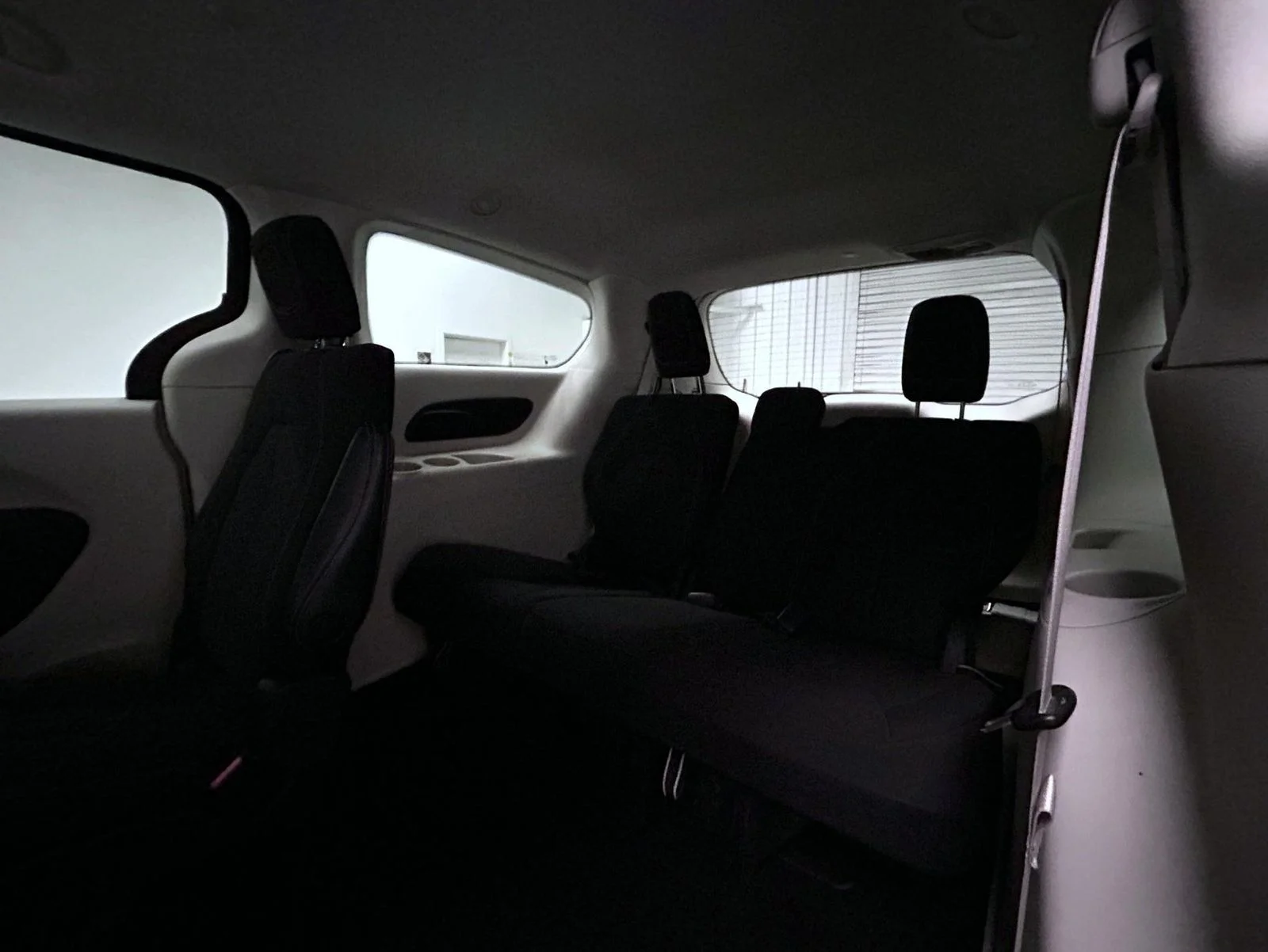Used 2023 Black Chrysler LX image 18