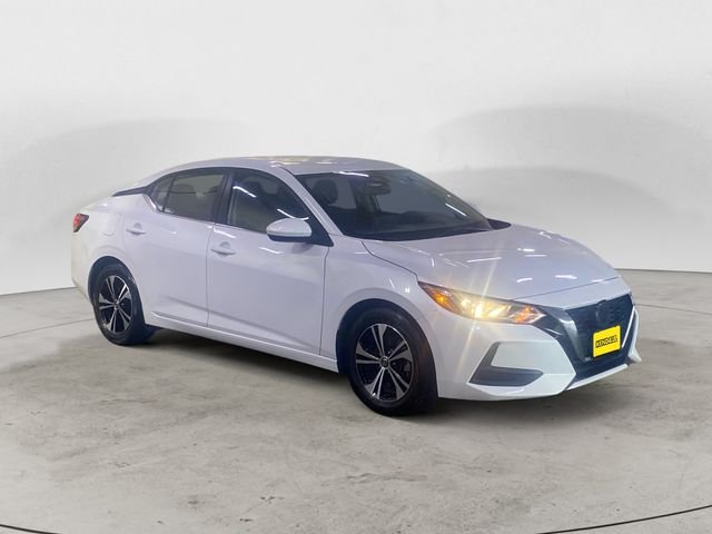 Used 2022 White Nissan SV image 3