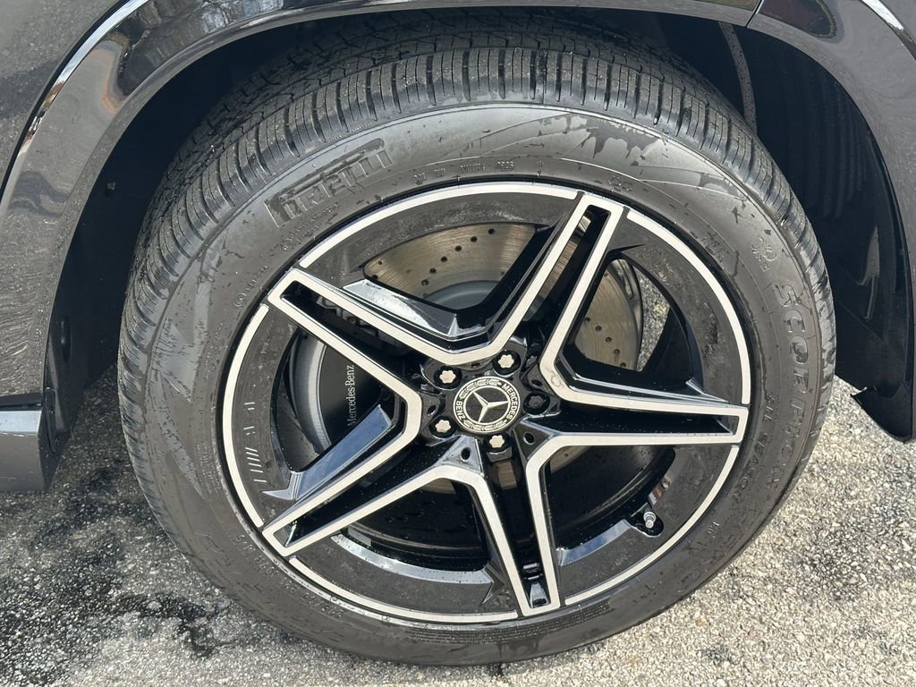 New 2026 Obsidian Black Metallic Mercedes-Benz GLS 450 image 53