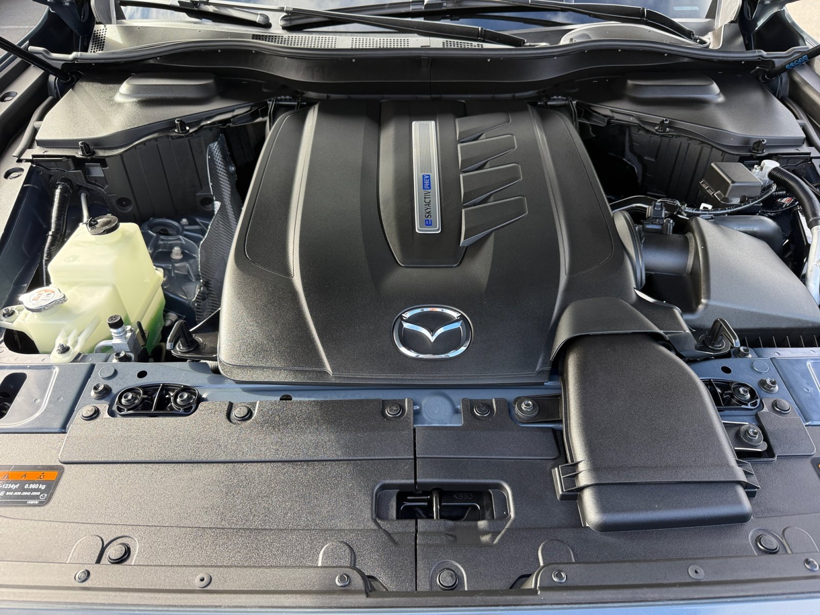 Certified Used 2025 Sand Metallic Mazda Premium Plus image 20
