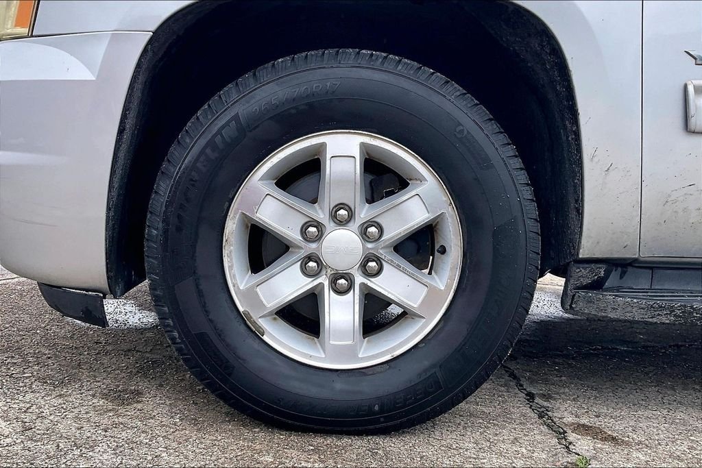 Used 2012 Silver GMC SLT image 34