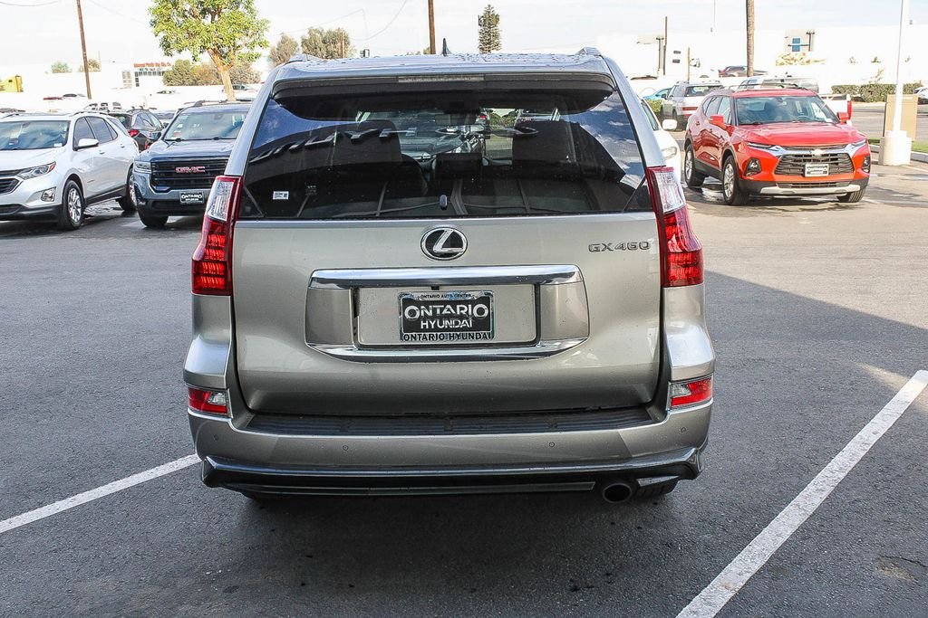 Used 2022 Silver Lexus 460 image 7