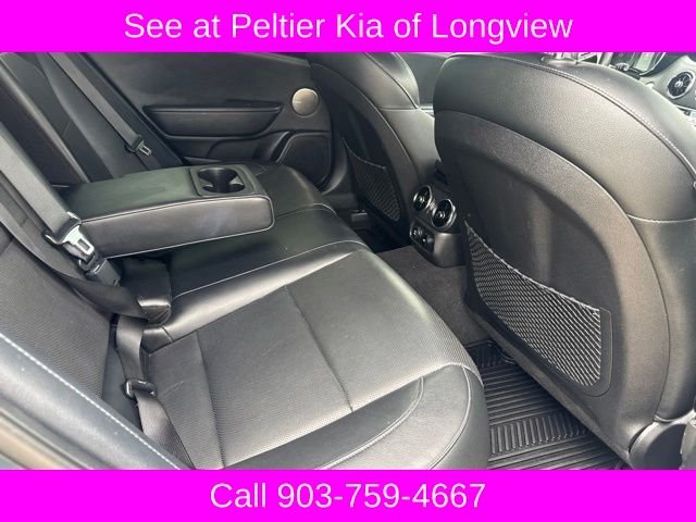 Used 2022 Green Kia GT-Line image 9