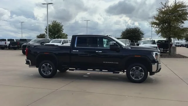 New 2026 Titanium Rush Metallic GMC SLT image 2