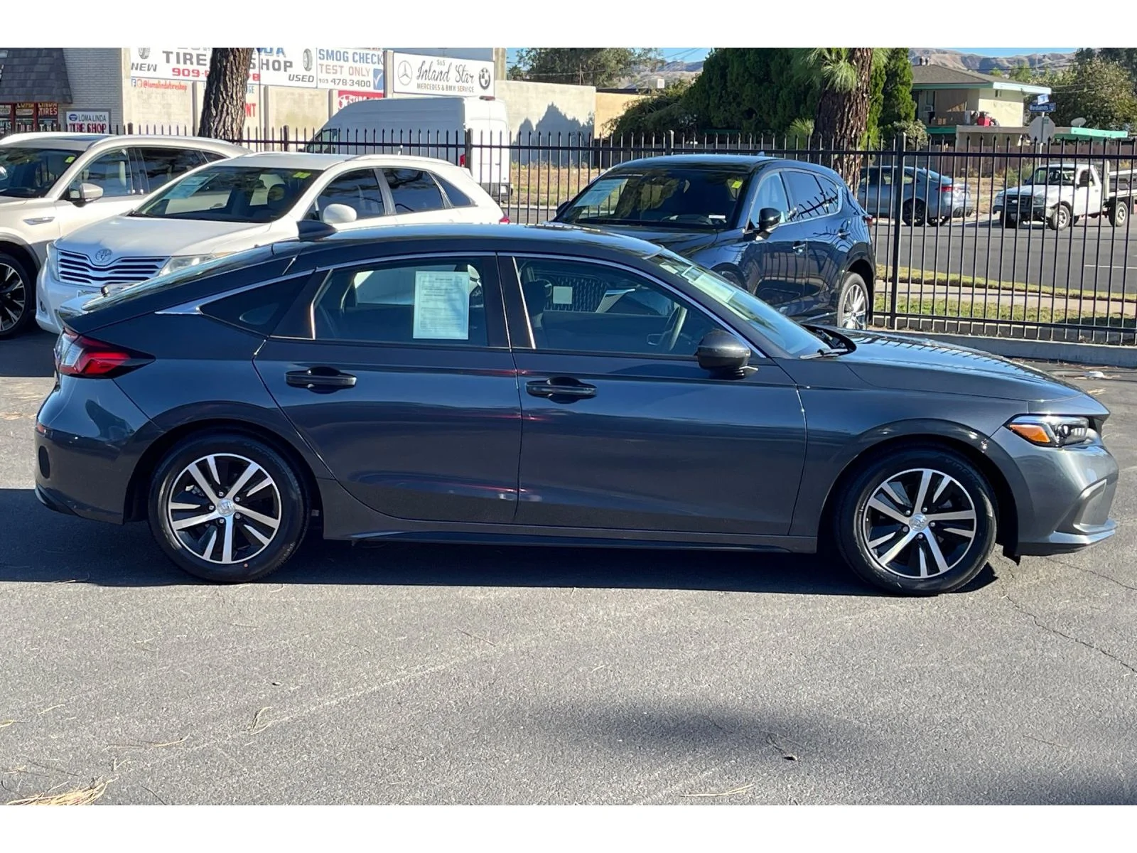 Used 2024 Meteorite Gray Metallic Honda LX image 7