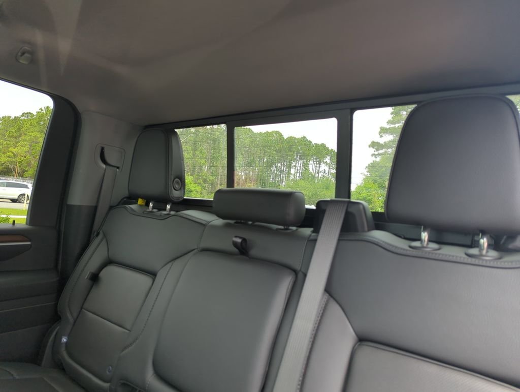 Used 2025 Black GMC Denali image 29