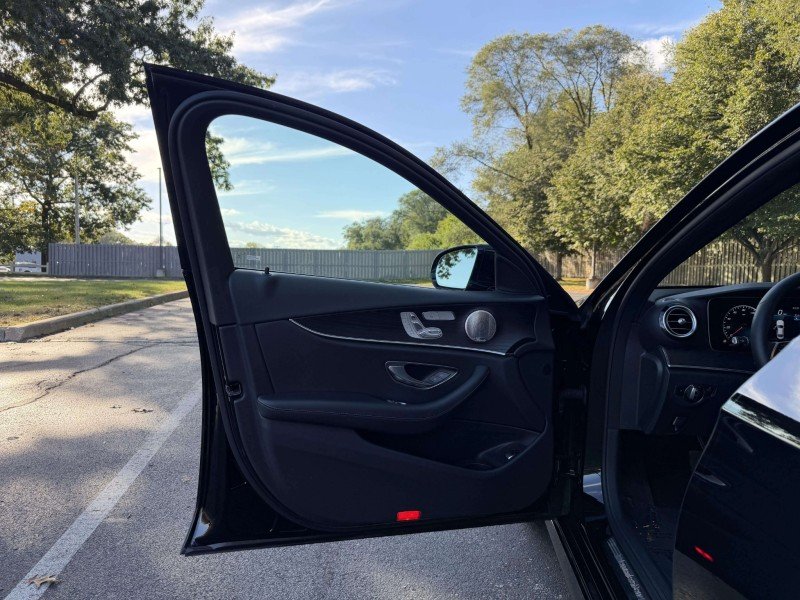 Certified Used 2023  Mercedes-Benz E 350 image 18