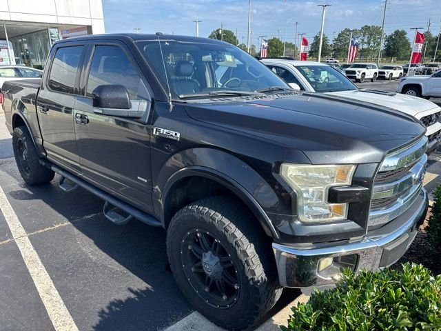 Used 2015 Black Ford Lariat image 2