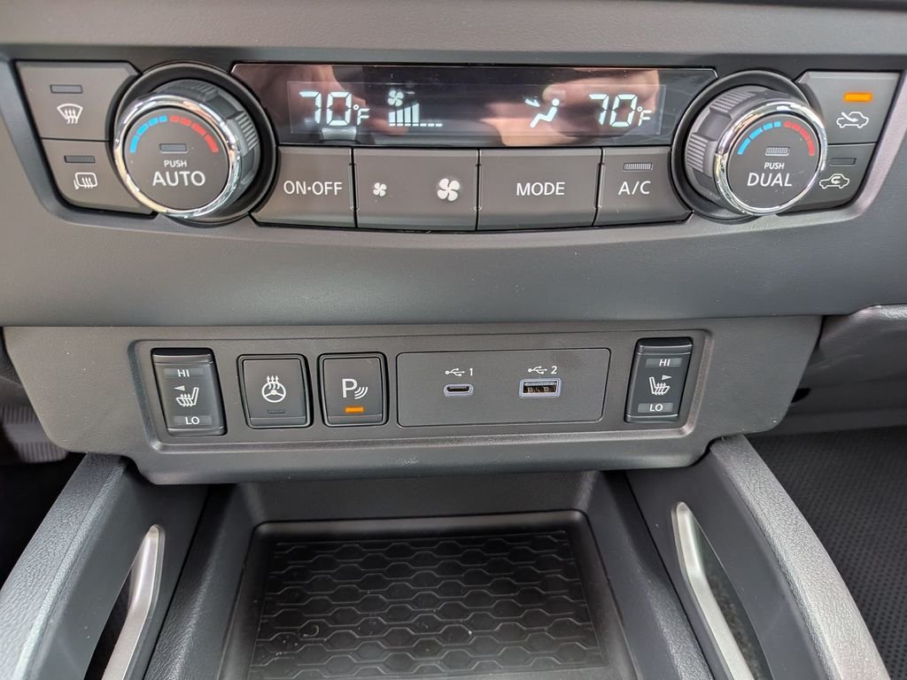 New 2026 Super Black Nissan Crew Cab SV image 25