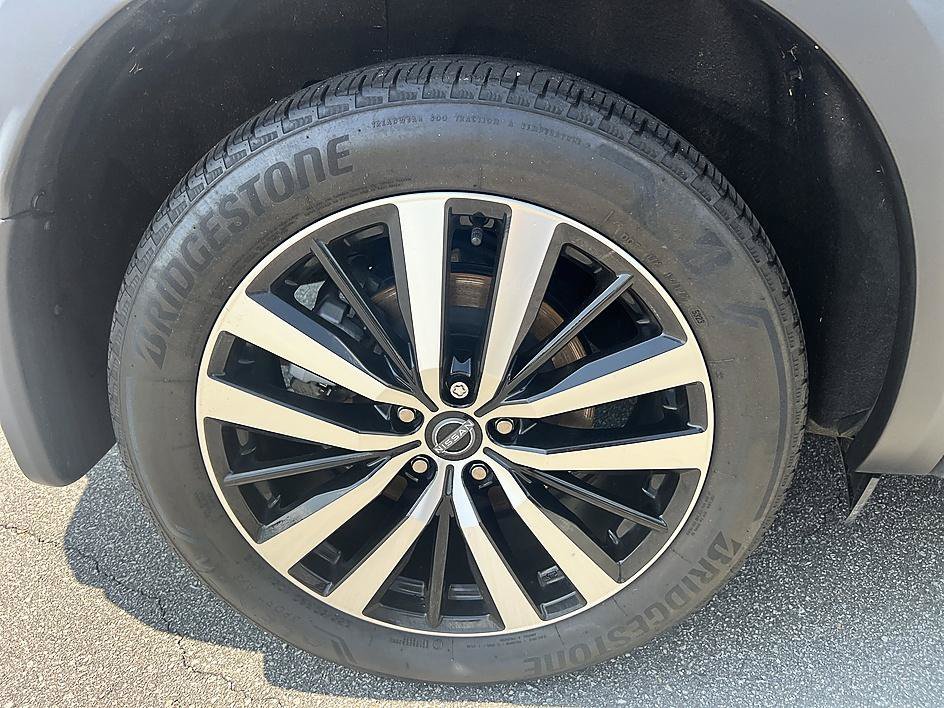 Certified Used 2024 Baja Storm Nissan Platinum image 11