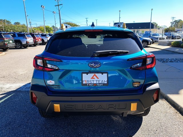 2027 Subaru CROSSTREK WILDERNESS SUV Slide 4