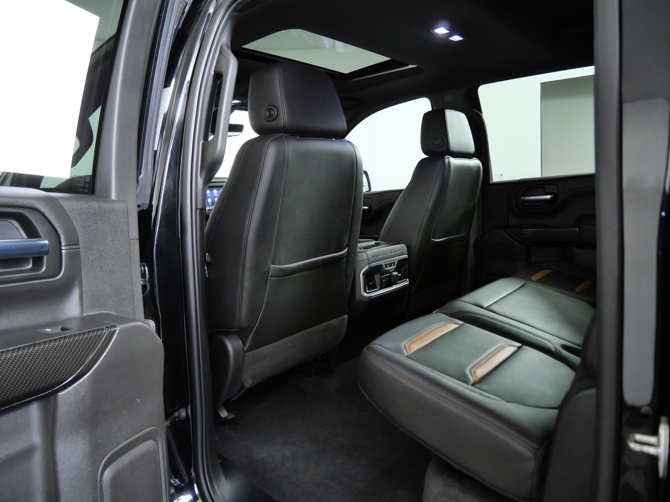 Certified Used 2020 Onyx Black GMC AT4 image 15