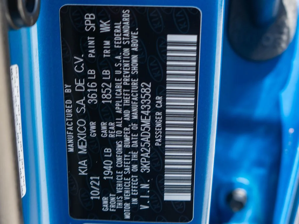 Used 2021 Blue Kia S image 34