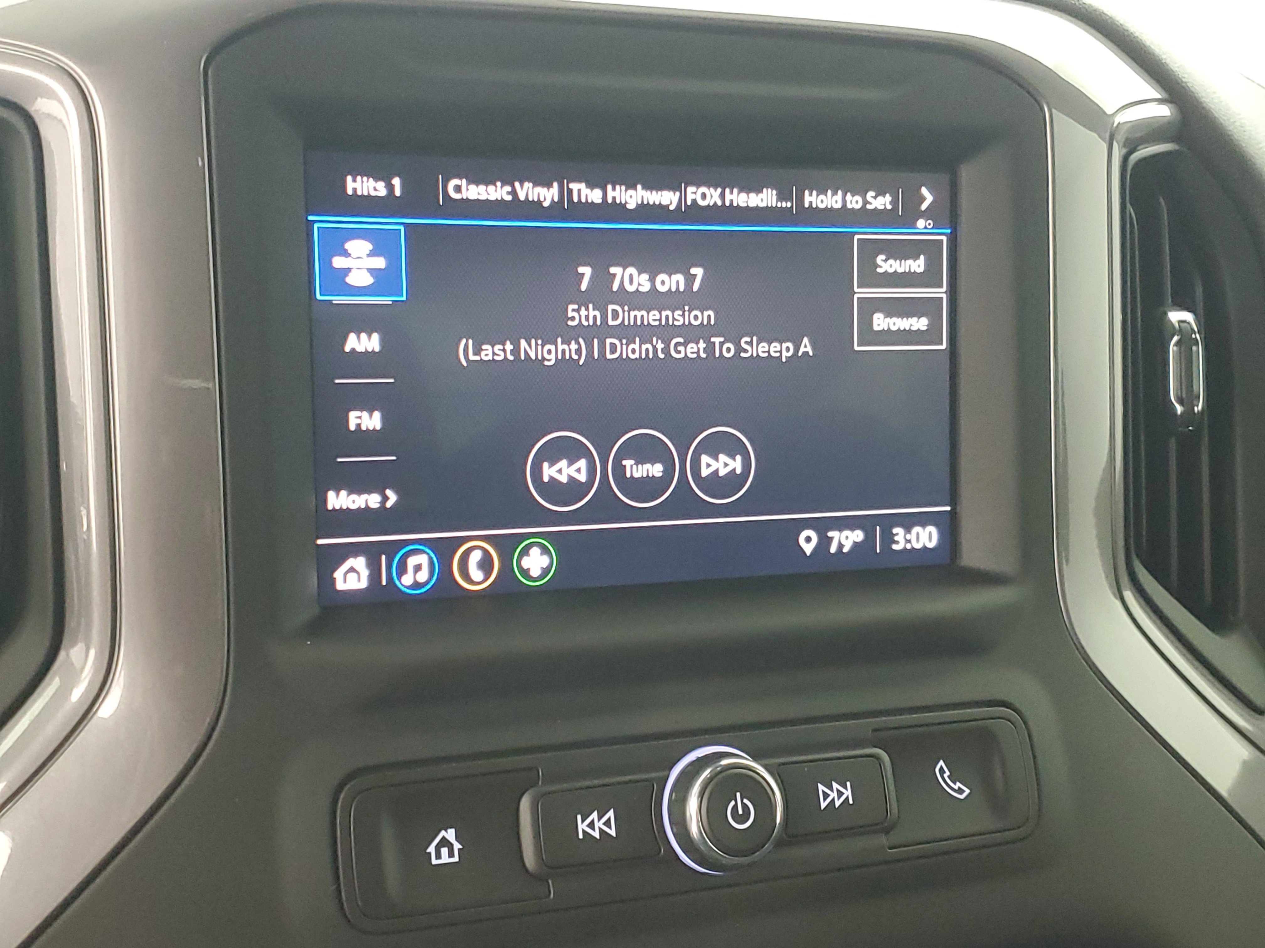 2024 Chevrolet Silverado 1500 Custom - Photo 25