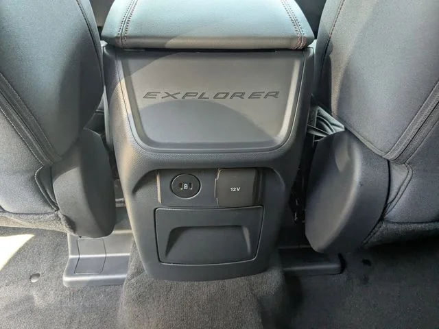 New 2027 Carbonized Gray Metallic Ford Active image 14