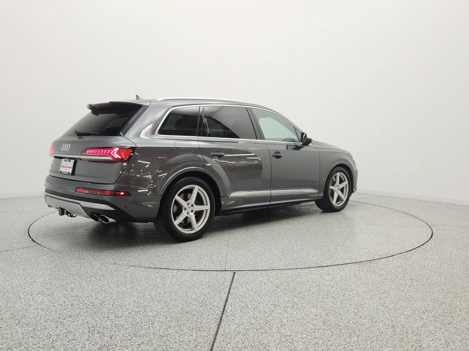 Used 2022 Daytona Gray Pearl Effect Audi Premium Plus image 5