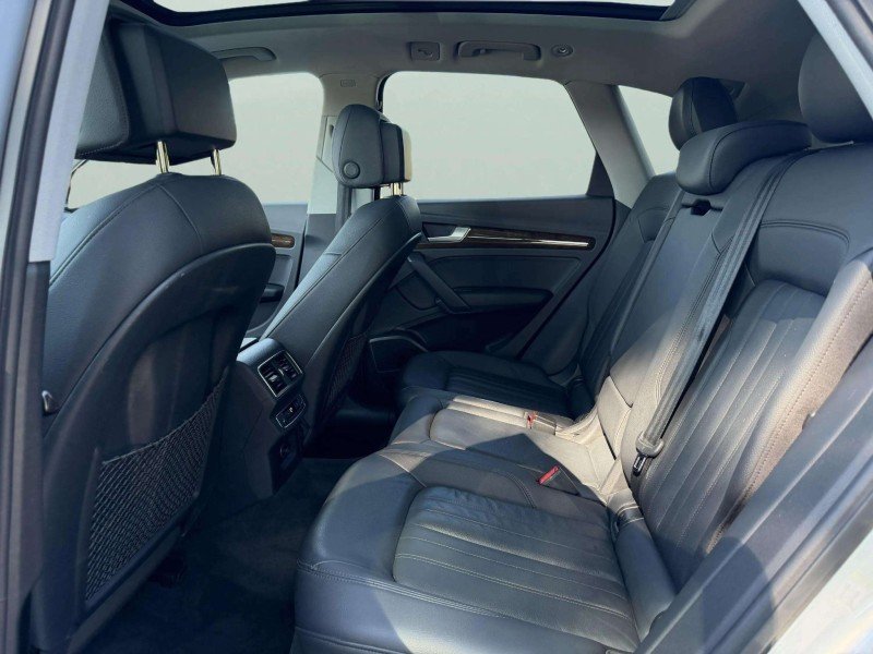 Used 2018 Florett Silver Metallic Audi Premium Plus image 22