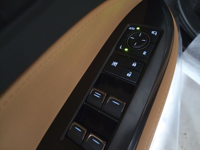 New 2026 Caviar Lexus LUXURY AWD image 13