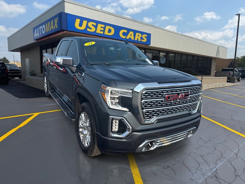 Used 2021 Hunter Metallic GMC Denali image 4