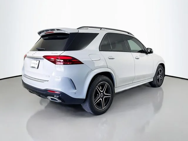 Used 2025 Gray Mercedes-Benz GLE 450e image 5