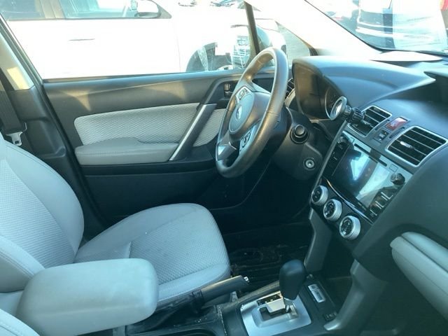 Used 2018 Jasmine Green Metallic Subaru 2.5i Premium image 15