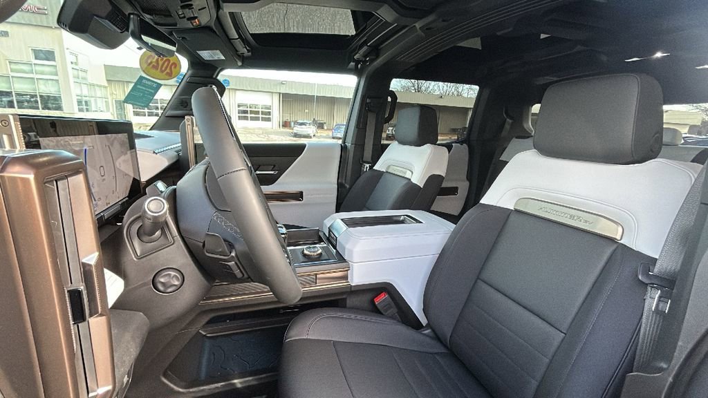 New 2025 Interstellar White GMC 2X image 20
