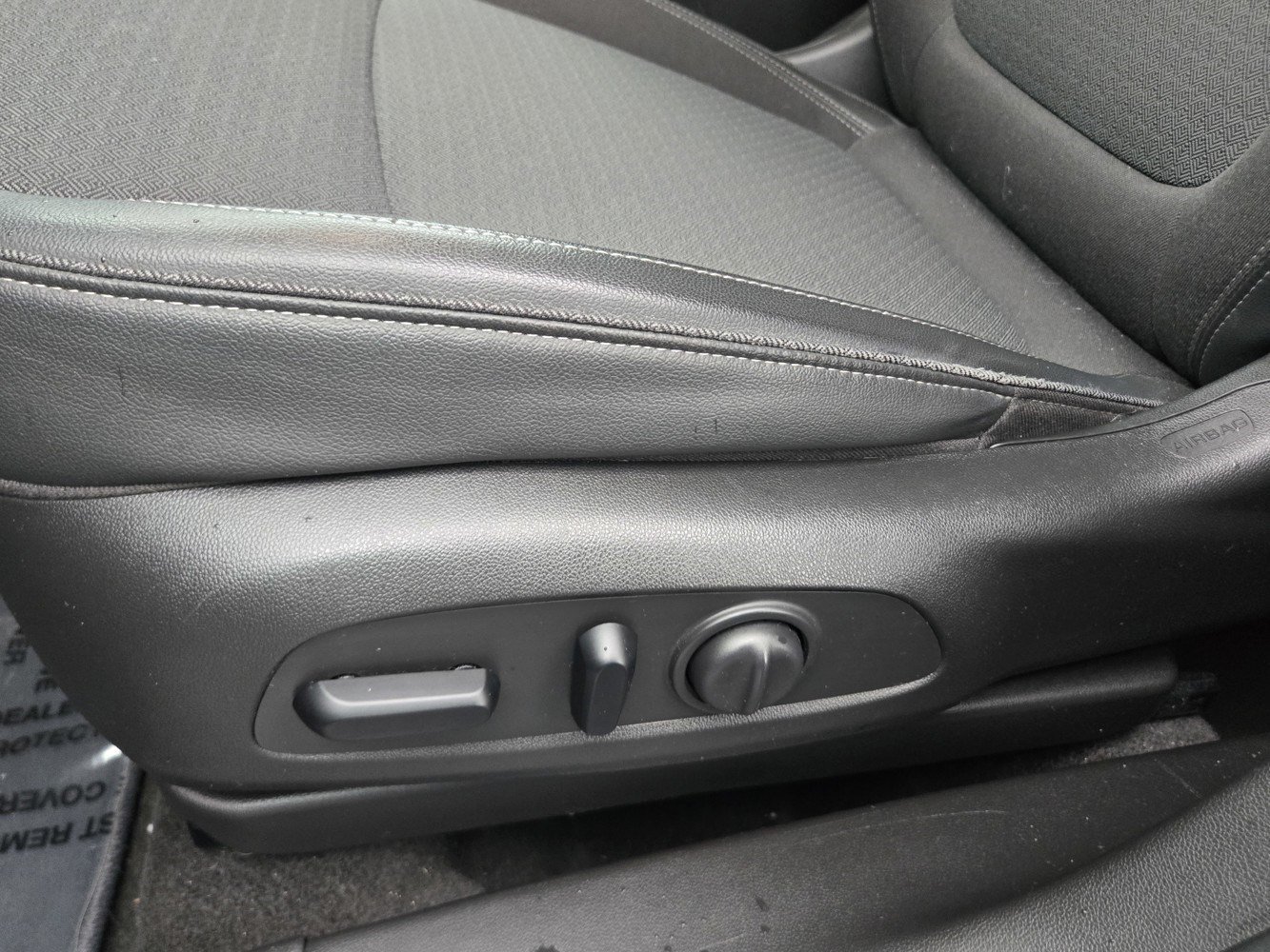 Used 2020 Satin Steel Metallic Buick Select image 28