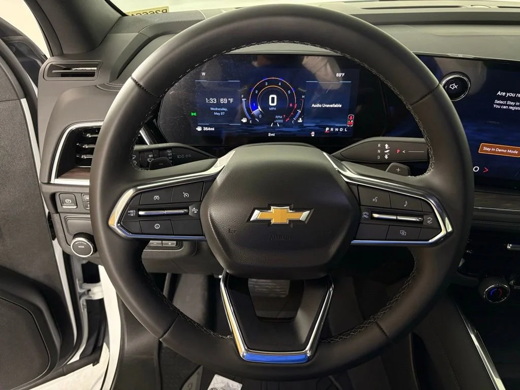 New 2026 Summit White Chevrolet LS image 22