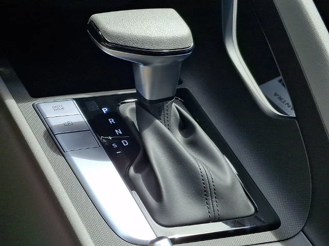 New 2026 Gray Hyundai SE image 17