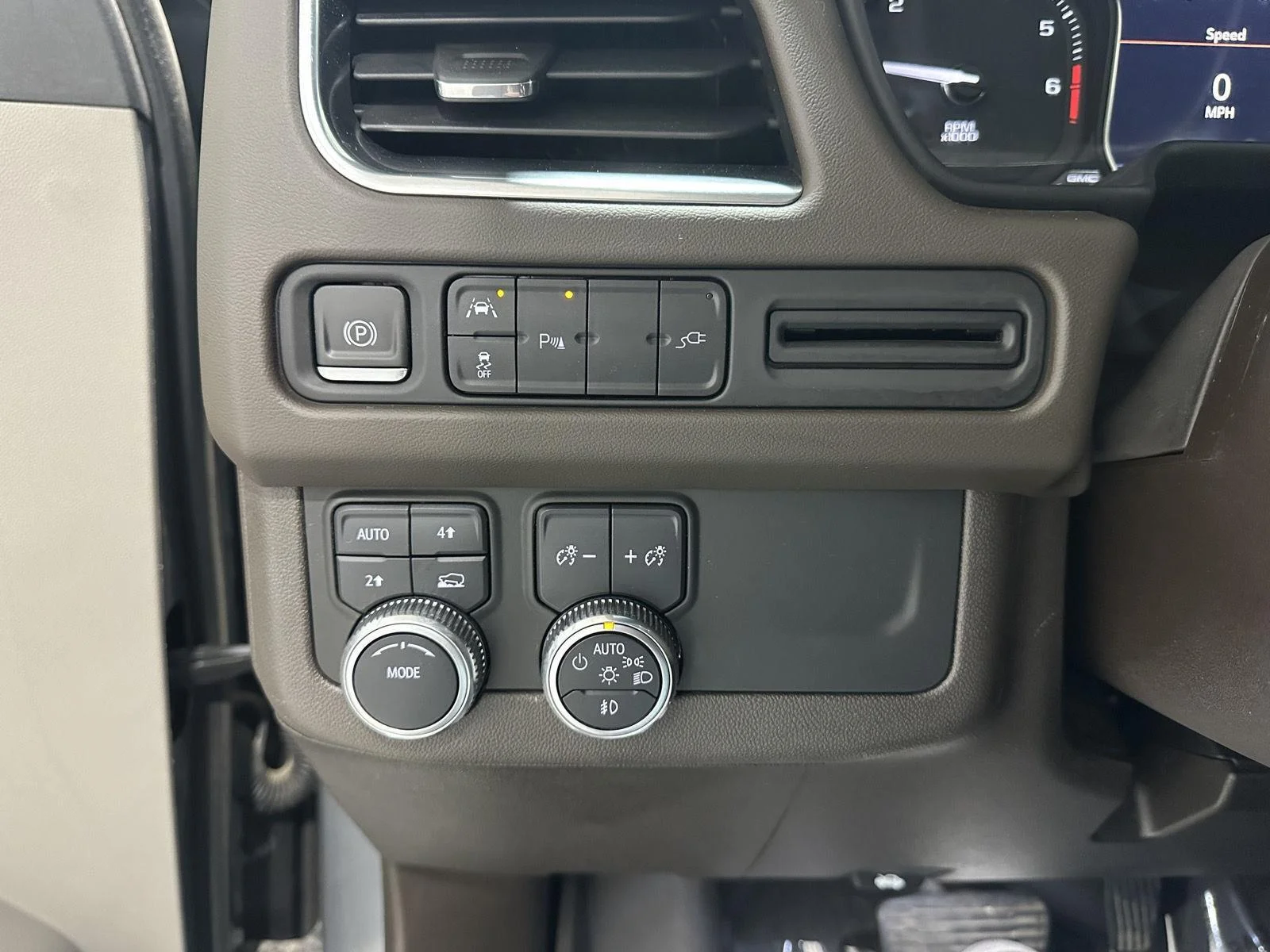 Used 2021 Satin Steel Metallic GMC SLT image 16
