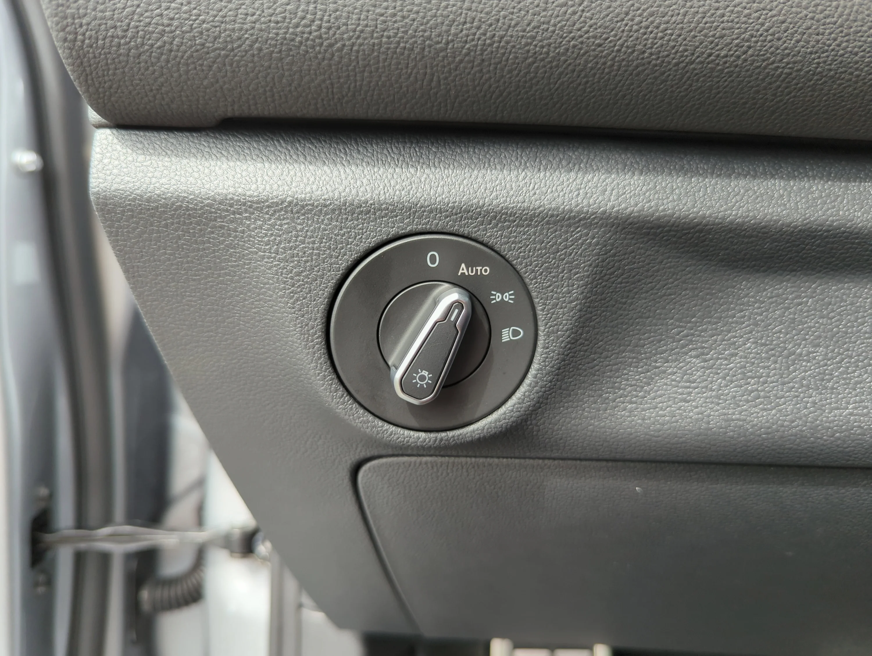 Used 2026 PYRITE SILVER M Volkswagen Sport image 17