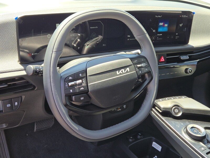 New 2025 Runway Red Kia Wind AWD image 10