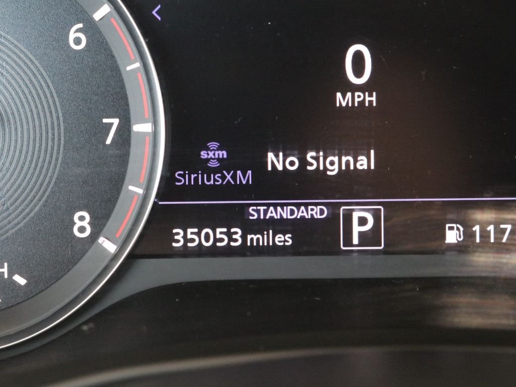 Certified Used 2023 Gray INFINITI LUXE image 27