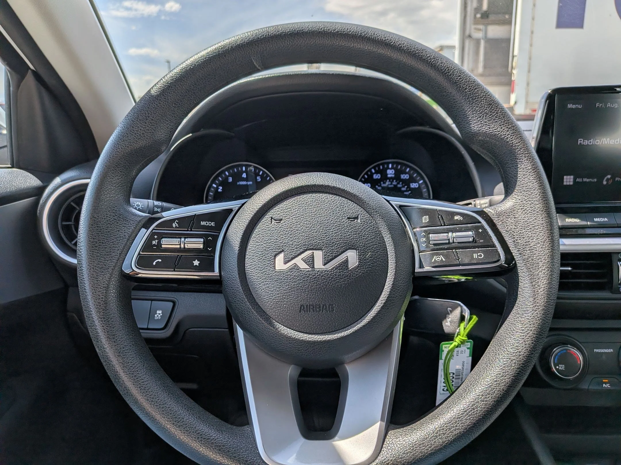 Used 2023 Snow White Pearl Kia LXS image 14