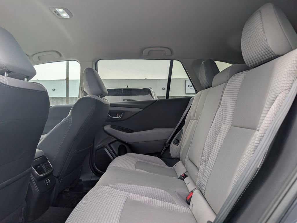 Used 2023 Gy Subaru Premium image 15