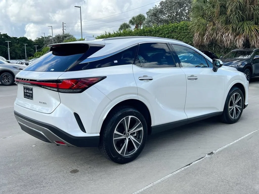 Certified Used 2025 EMINENT WHITE PEARL Lexus 350 Premium image 7