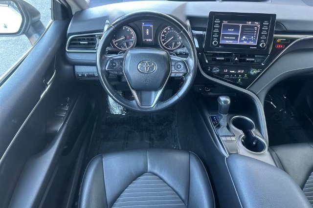 Used 2024 White Toyota SE image 18