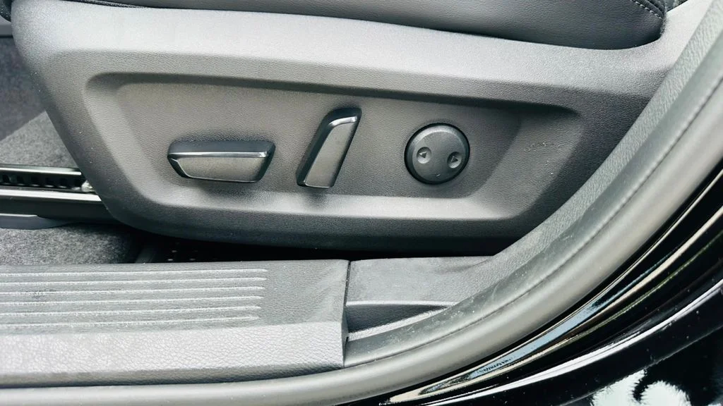 2026 Nissan Rogue Platinum - Photo 15