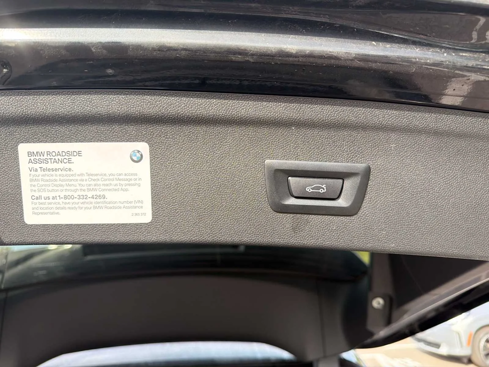 Certified Used 2024 Black Sapphire Metallic BMW xDrive50 image 21