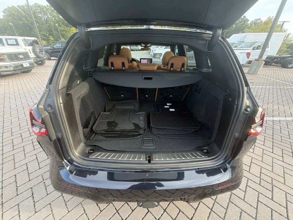 Used 2023 Black BMW M40i image 27