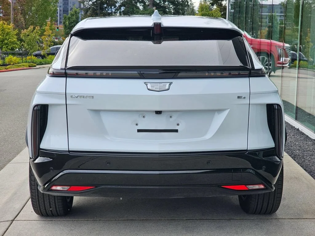 New 2027 Vibrant White Tricoat Cadillac Sport image 4