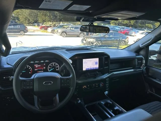 Used 2023 Oxford White Ford XL image 14