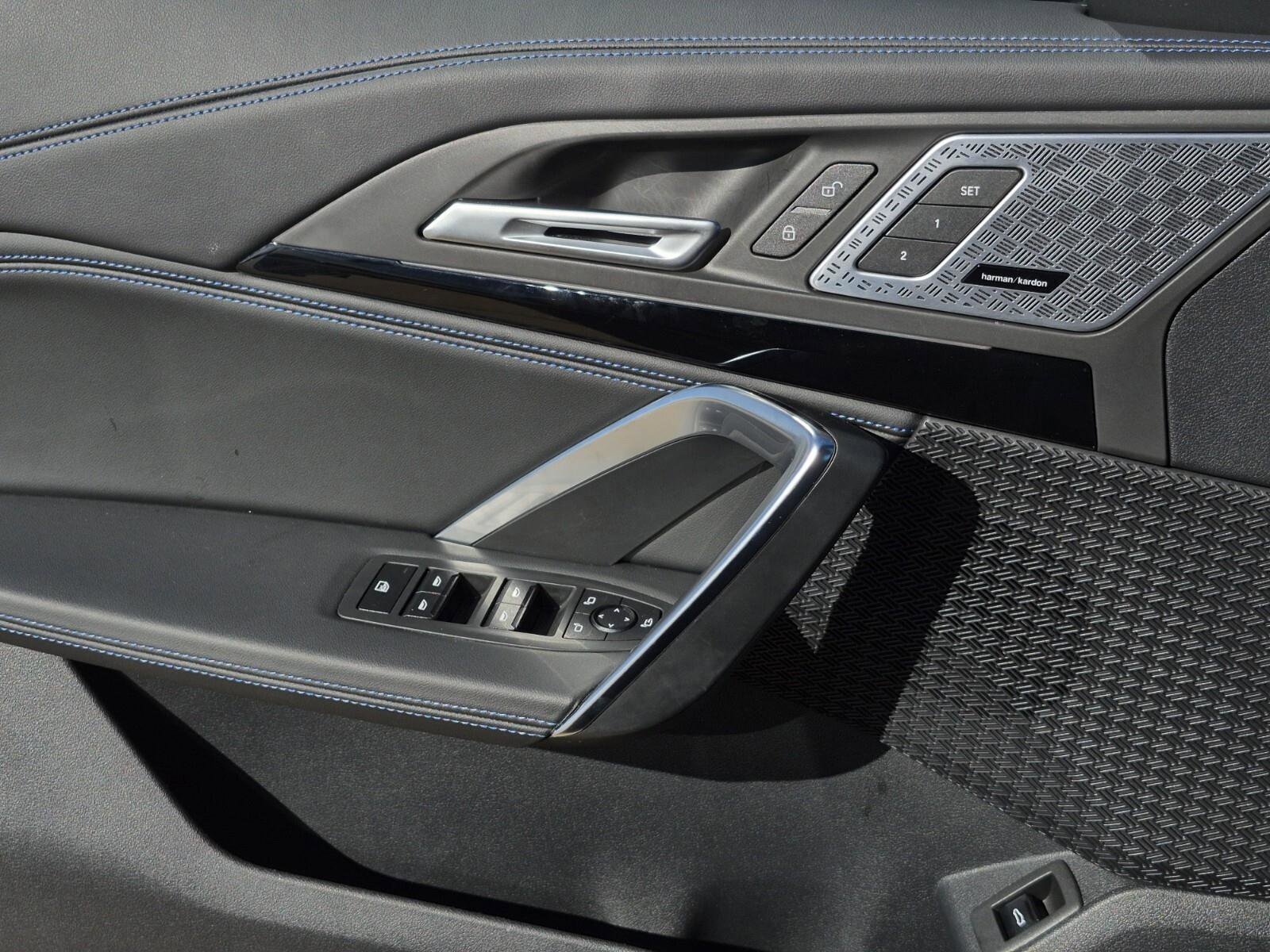 2025 BMW X1 28i - Photo 23