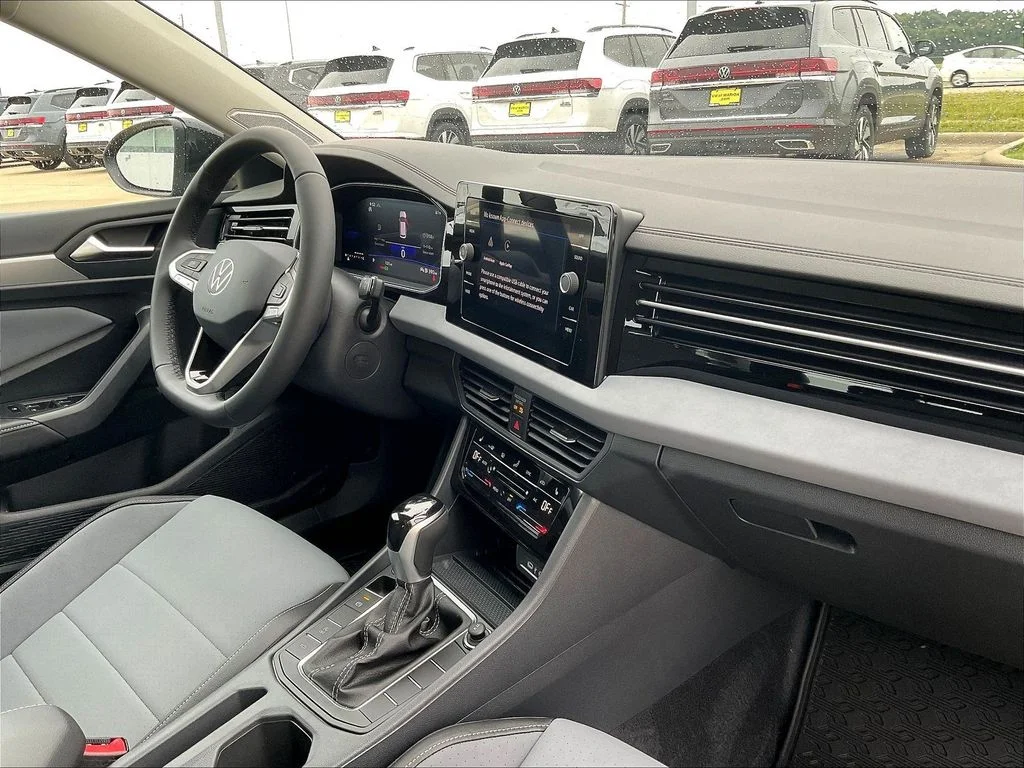 New 2026 Black Volkswagen 1.5T SE image 29