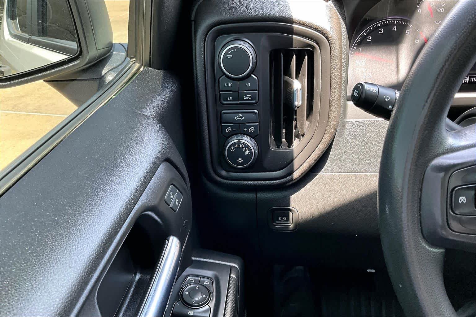 Used 2023 Summit White Chevrolet Work Truck image 31