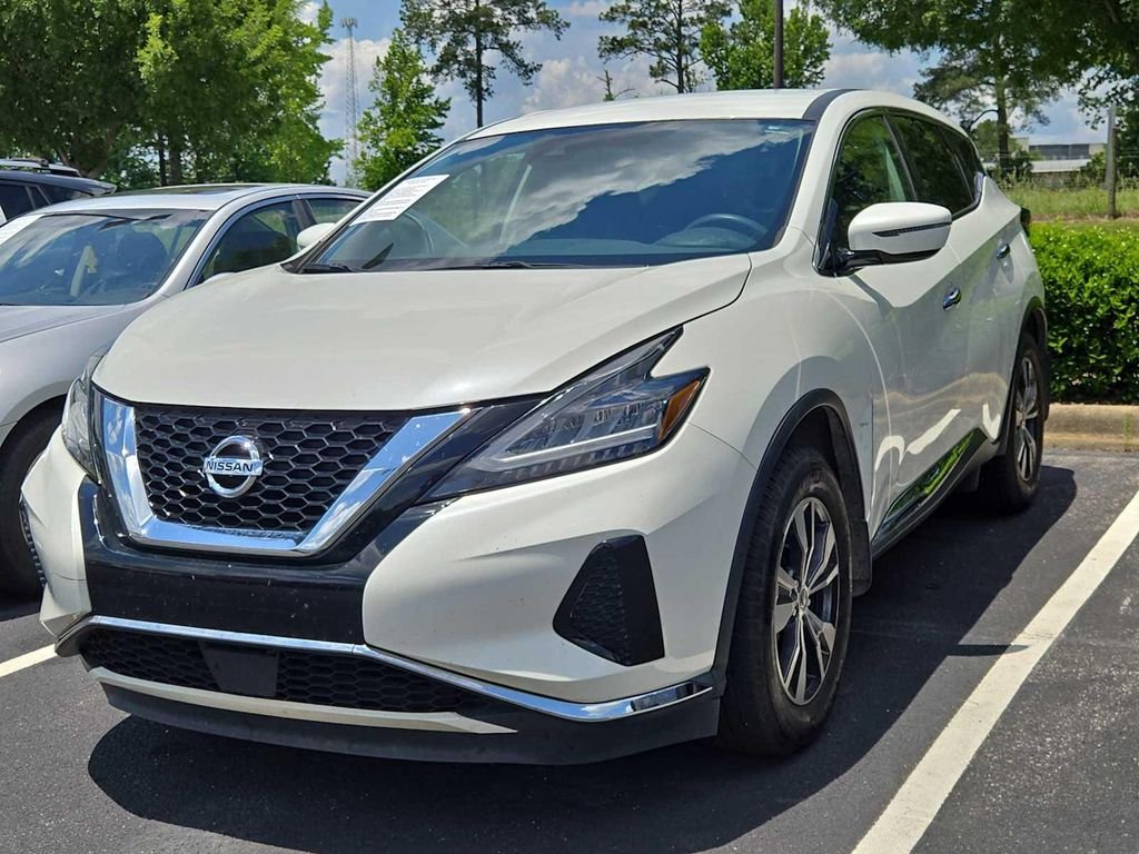 Used 2020 White Nissan S image 3
