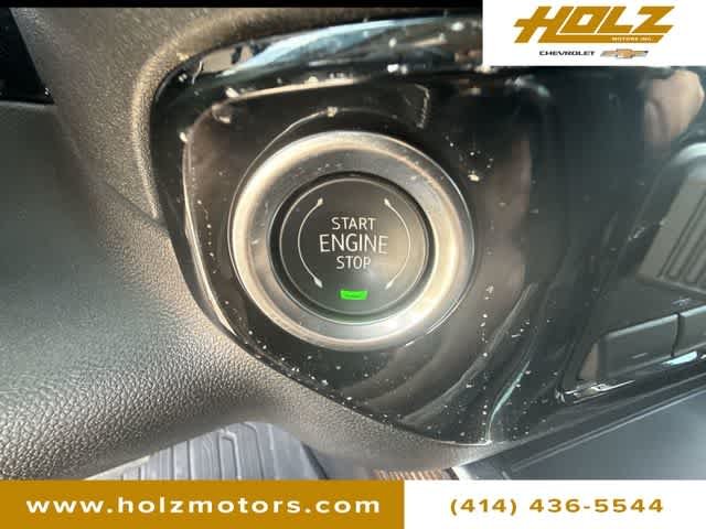 Certified Used 2025 Sterling Metallic GMC Elevation image 17
