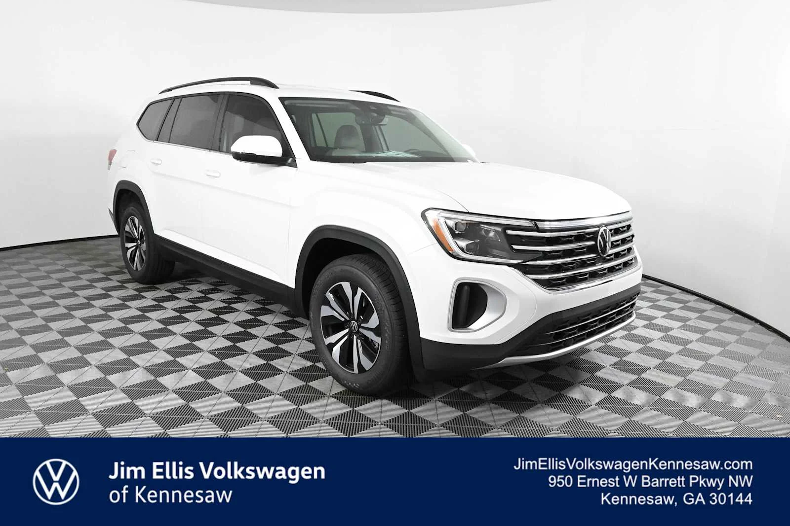 2026 Volkswagen Atlas 2.0T SE's photo