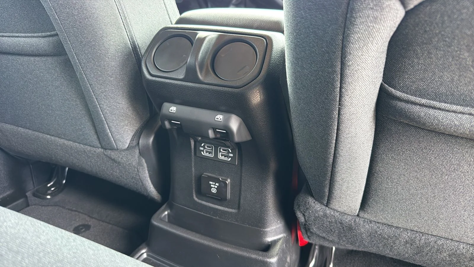 Used 2025 Red Jeep Sahara 4xe image 27